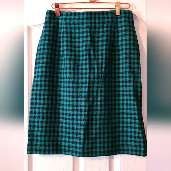 Talbots wool pencil skirt green black check plaid 8 - Picture 1 of 3
